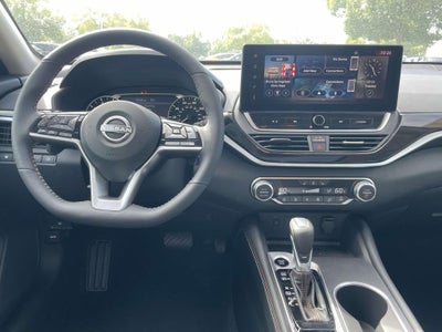 2026 Nissan Altima SR