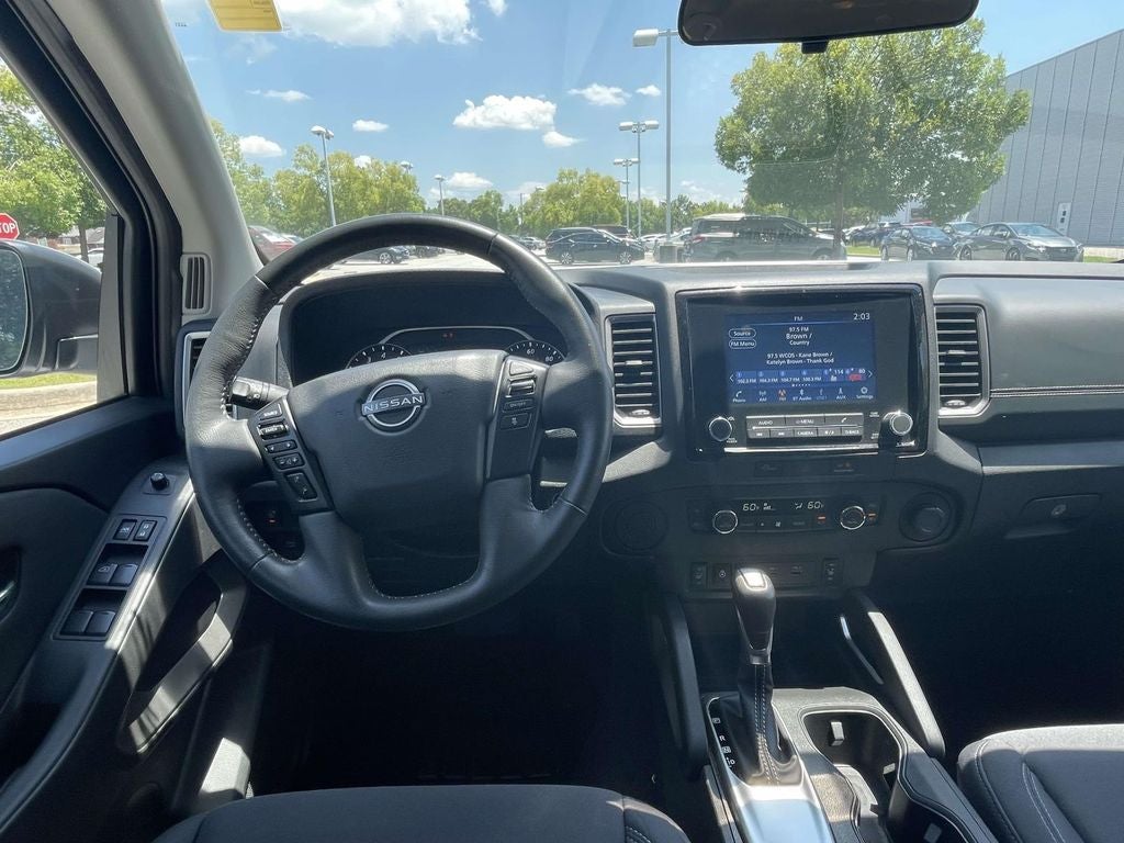 2023 Nissan Frontier SV