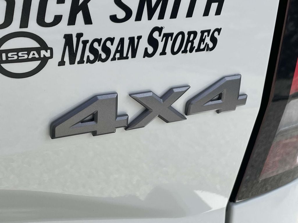 2026 Nissan Frontier SV - Photo 8