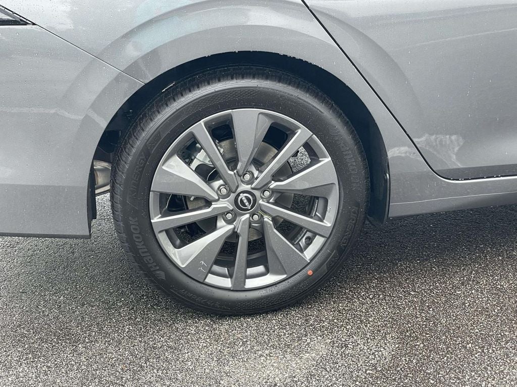 2026 Nissan Sentra SL