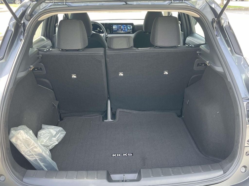 2026 Nissan Kicks S