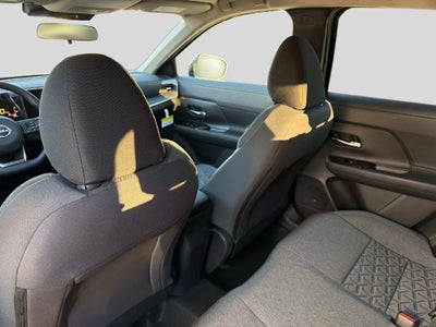 2027 Nissan Kicks SV