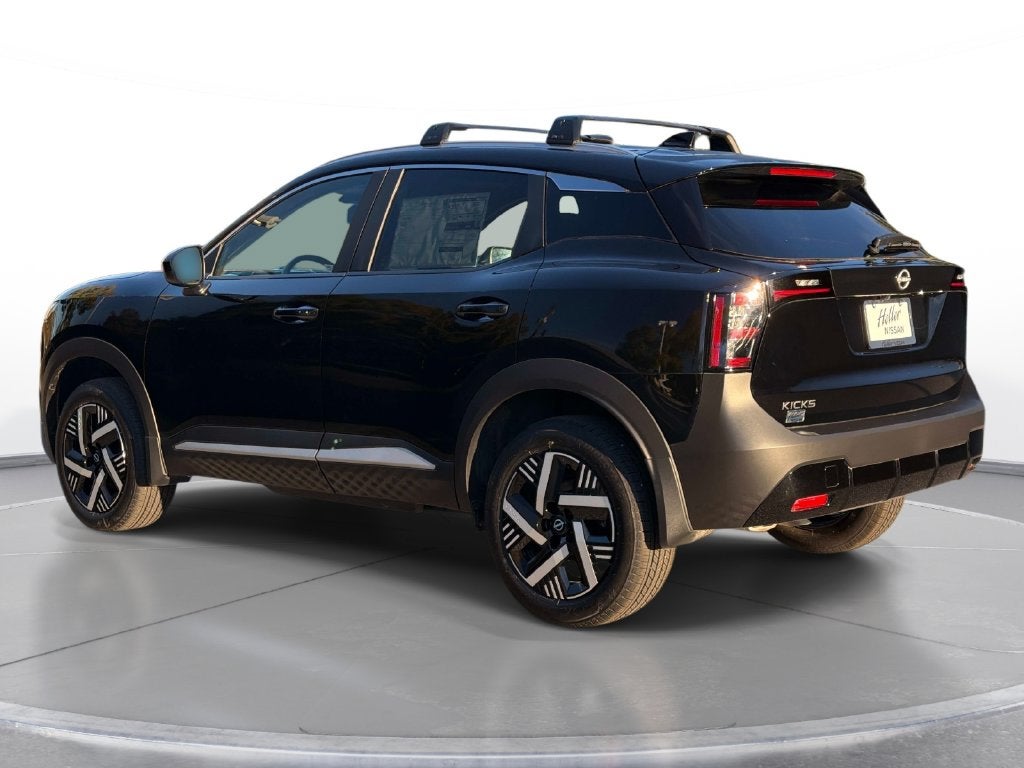 2027 Nissan Kicks SV