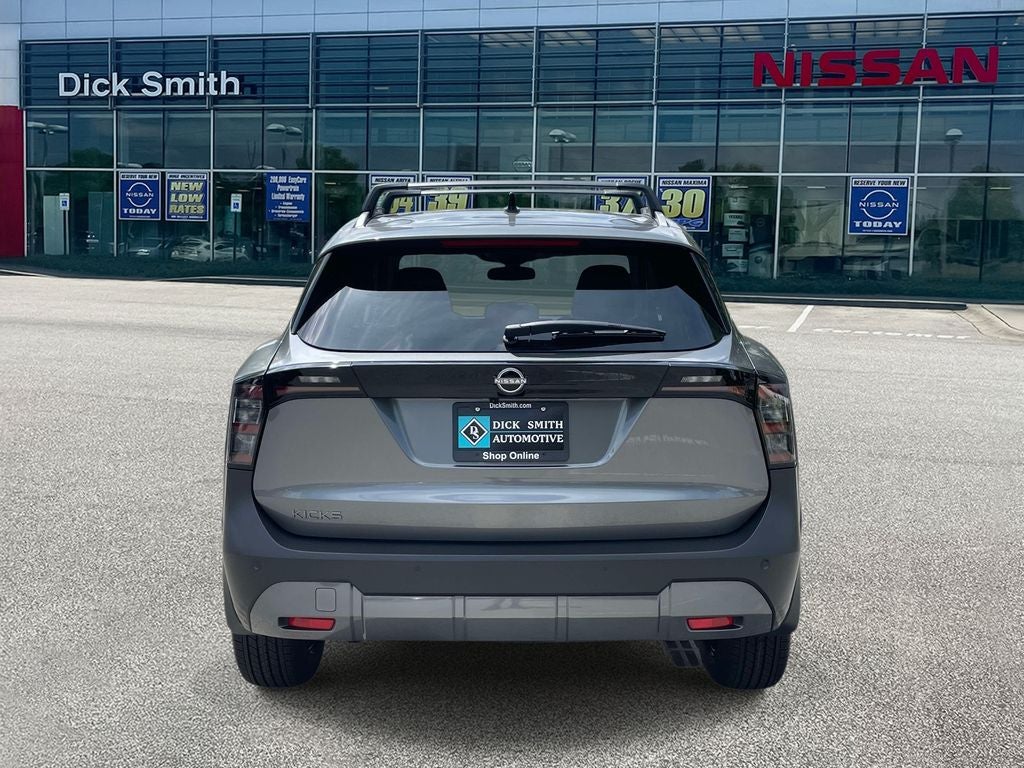 2026 Nissan Kicks SV