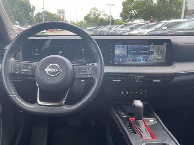 2025 Nissan Kicks SR