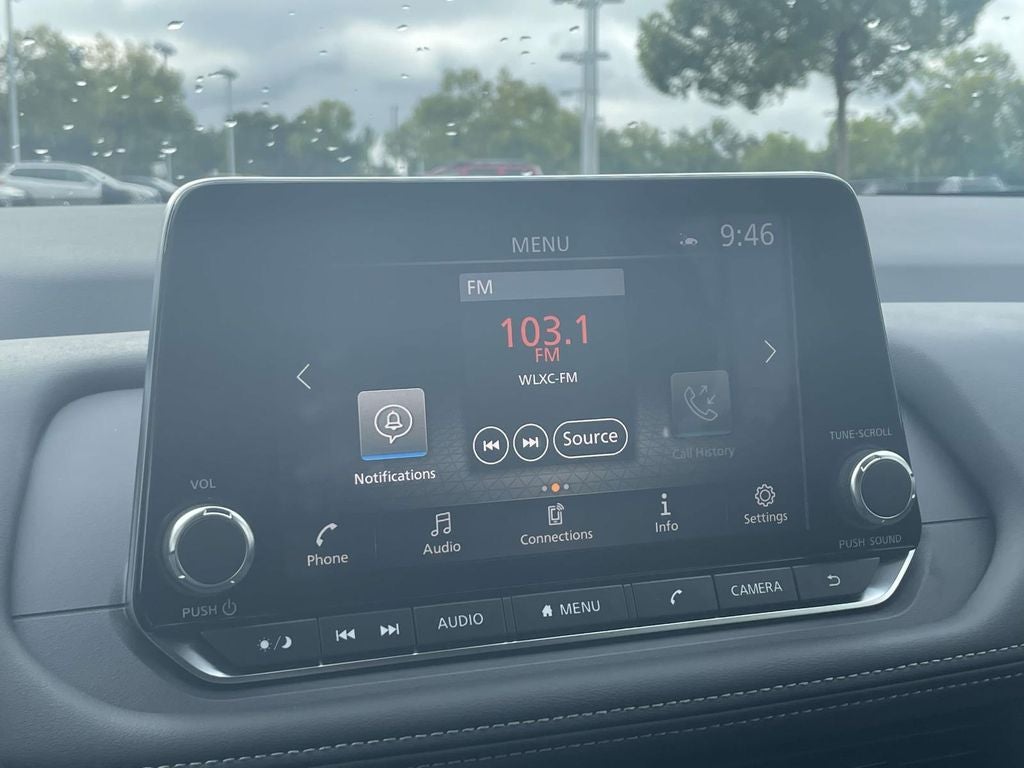 2026 Nissan Rogue SV