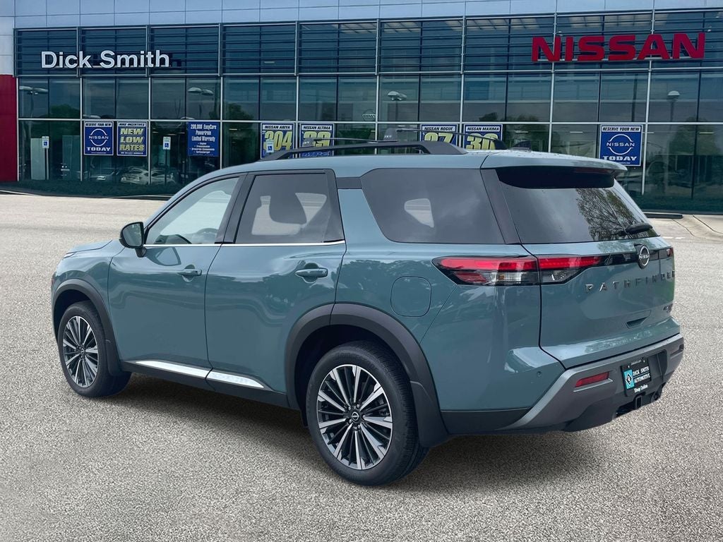 2026 Nissan Pathfinder Platinum