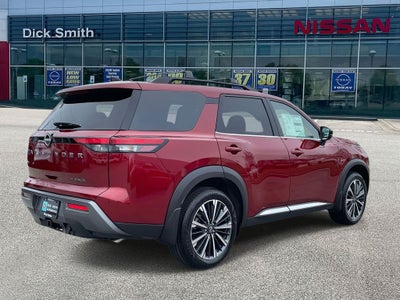 2026 Nissan Pathfinder Platinum