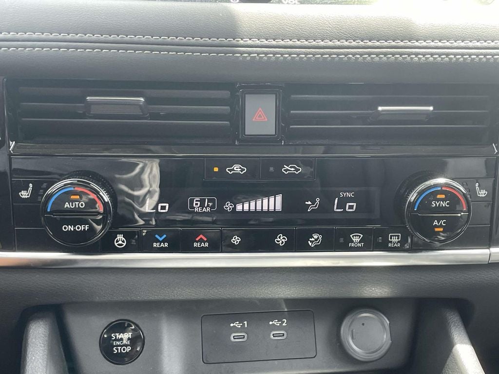 2025 Nissan Rogue SL