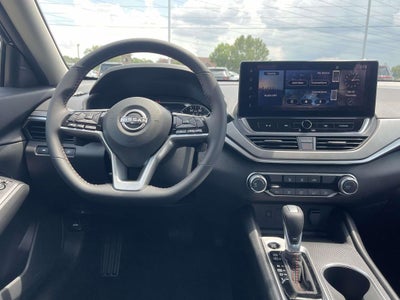 2026 Nissan Altima SR