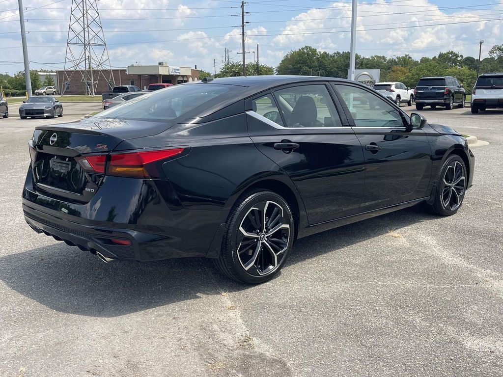 2026 Nissan Altima SR