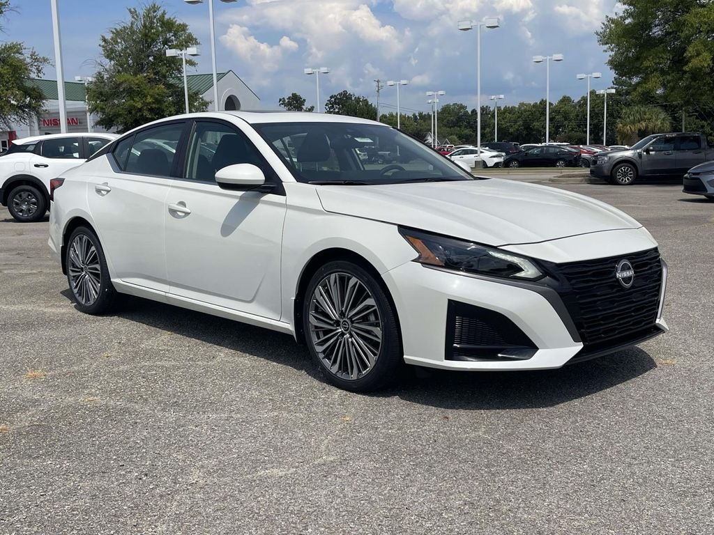 2026 Nissan Altima SV
