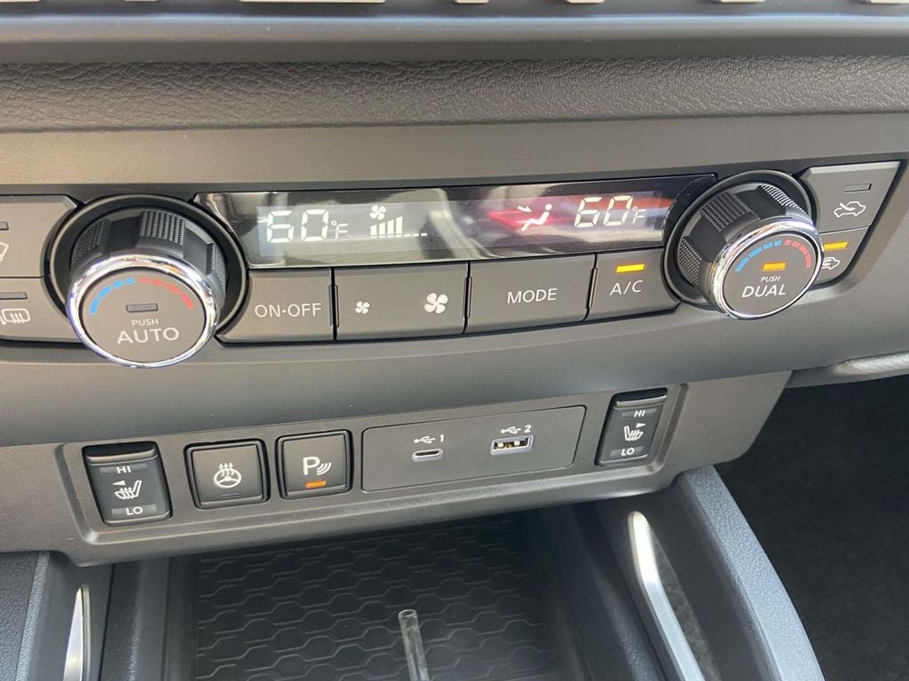 2027 Nissan Frontier Crew Cab SV