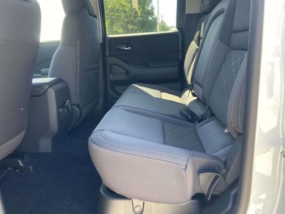 2027 Nissan Frontier Crew Cab SV