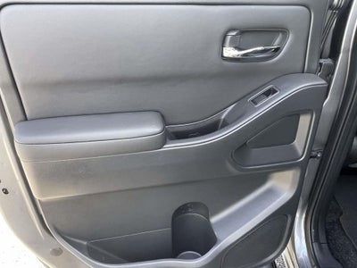 2024 Nissan Frontier SL
