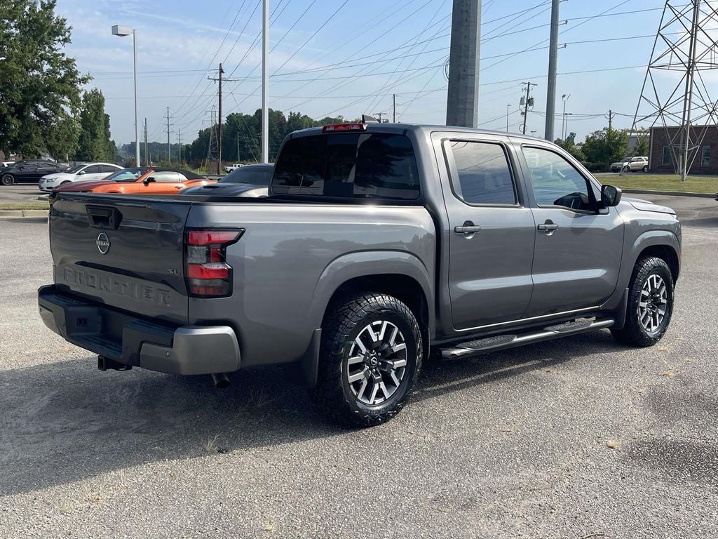 2024 Nissan Frontier SL