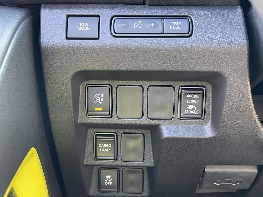 2027 Nissan Frontier Crew Cab SV