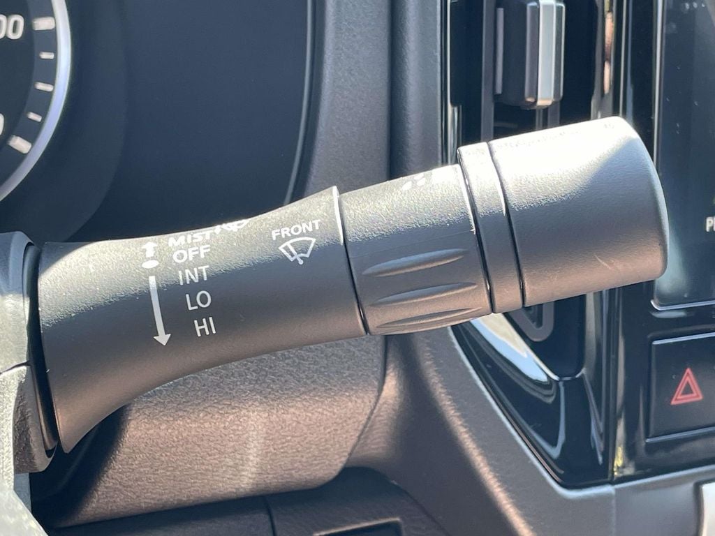 2027 Nissan Frontier Crew Cab SV