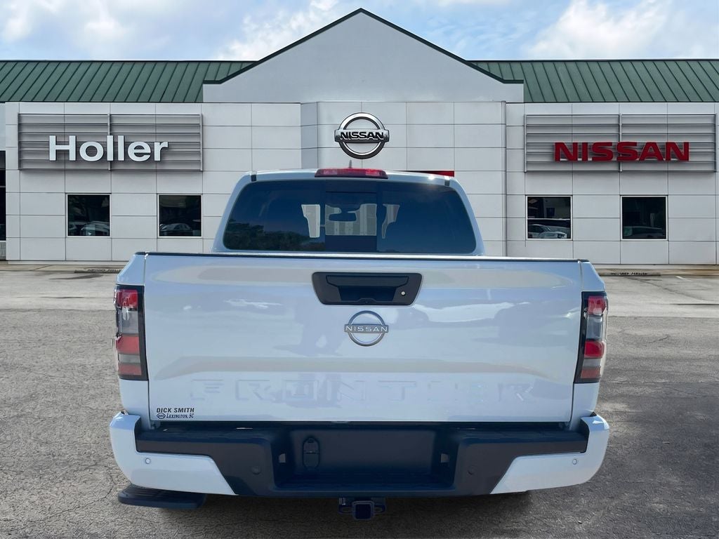 2026 Nissan Frontier Crew Cab SV