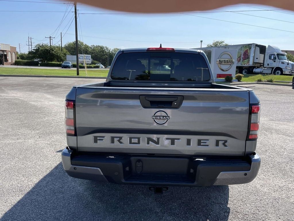 2027 Nissan Frontier Crew Cab SV