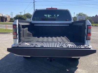 2027 Nissan Frontier SV
