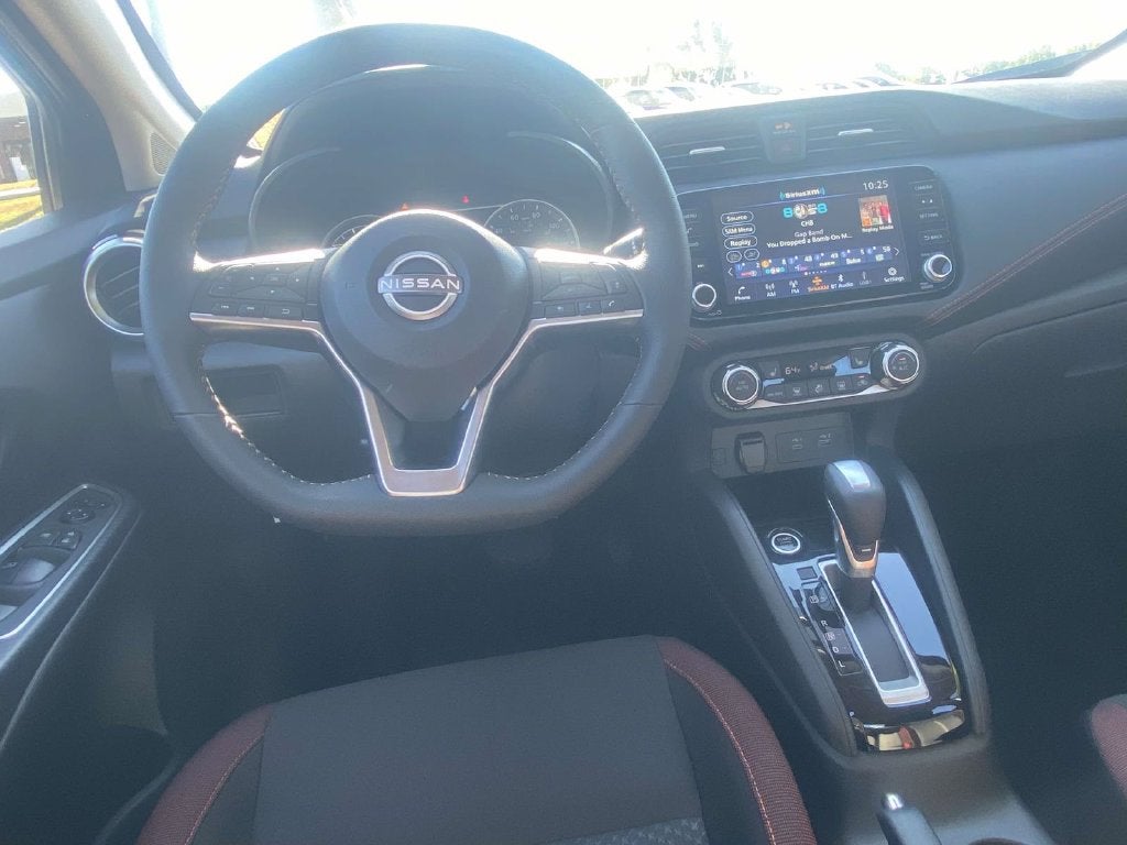 2025 Nissan Versa SR