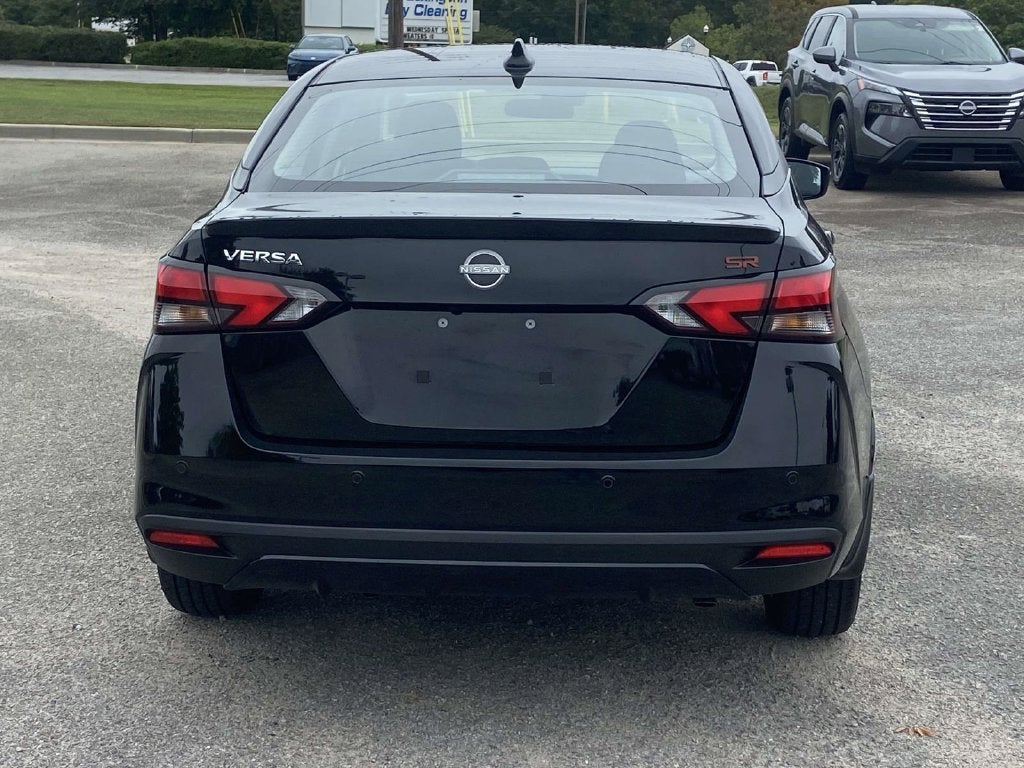 2025 Nissan Versa SR