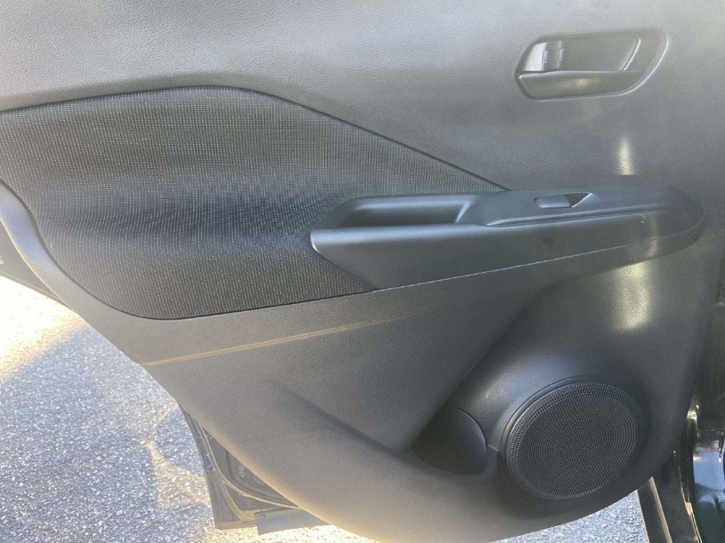 2023 Nissan Kicks S