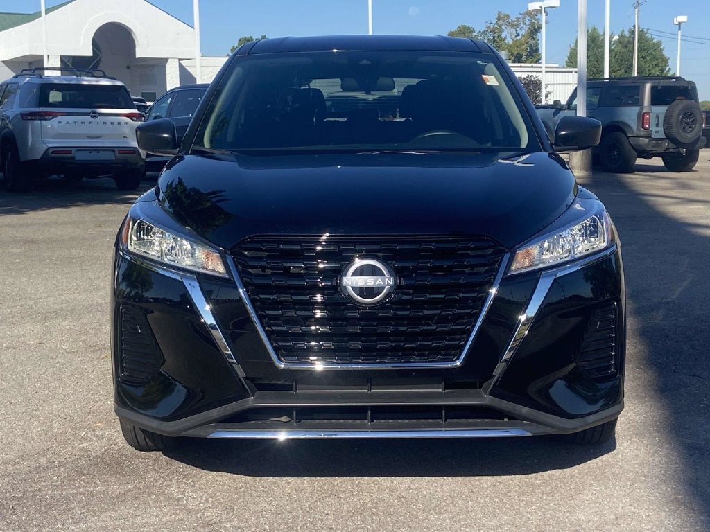 2023 Nissan Kicks S