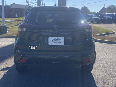 2023 Nissan Kicks S