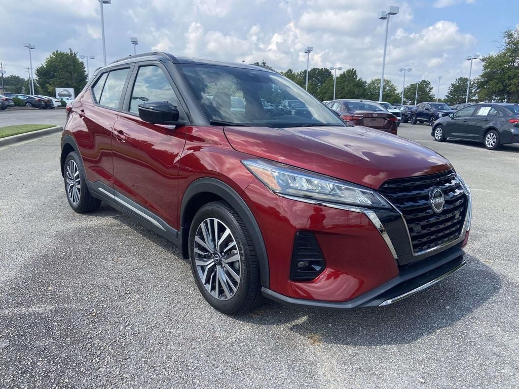 2024 Nissan Kicks SR