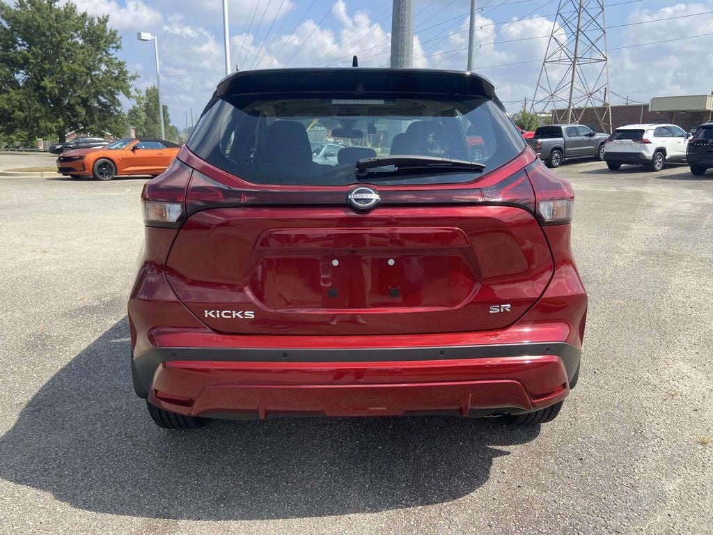 2024 Nissan Kicks SR