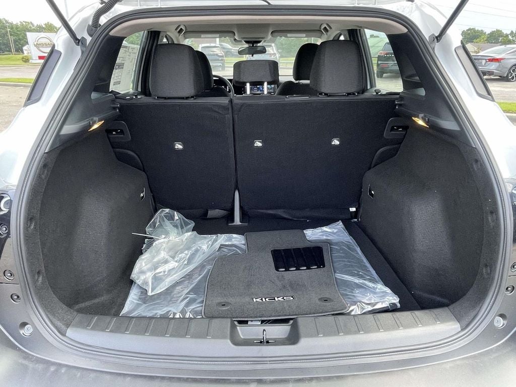 2026 Nissan Kicks S