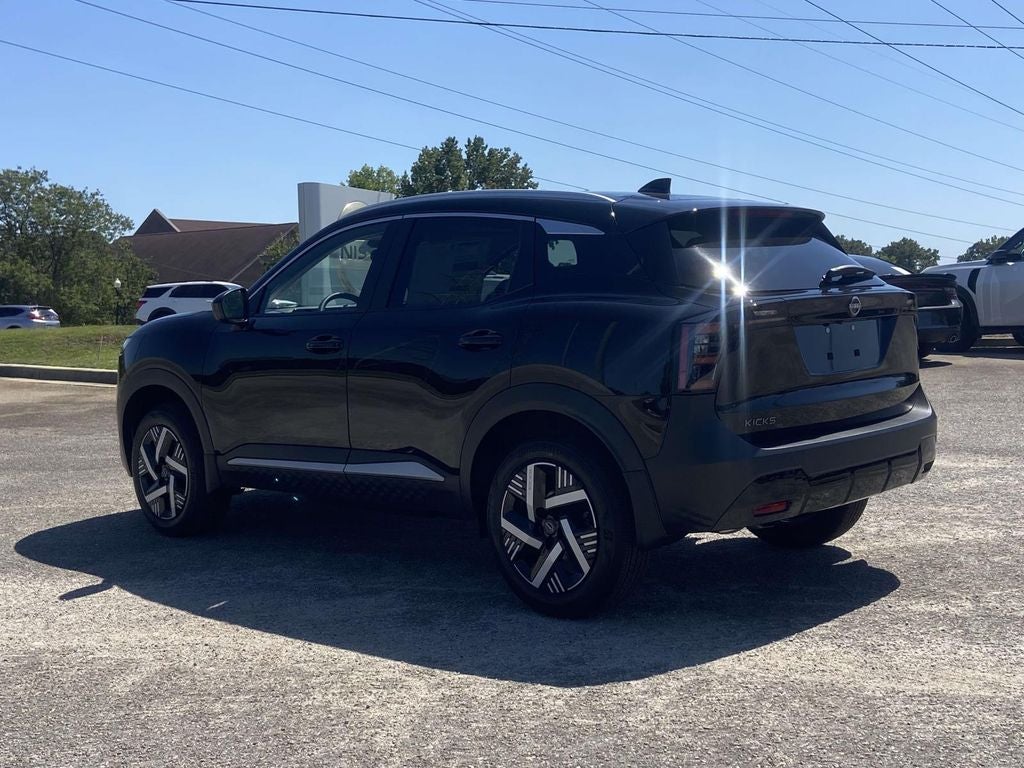 2027 Nissan Kicks SV