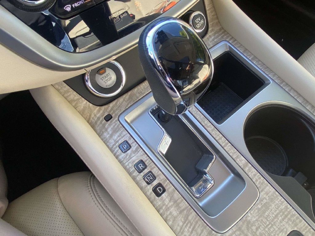 2024 Nissan Murano SL