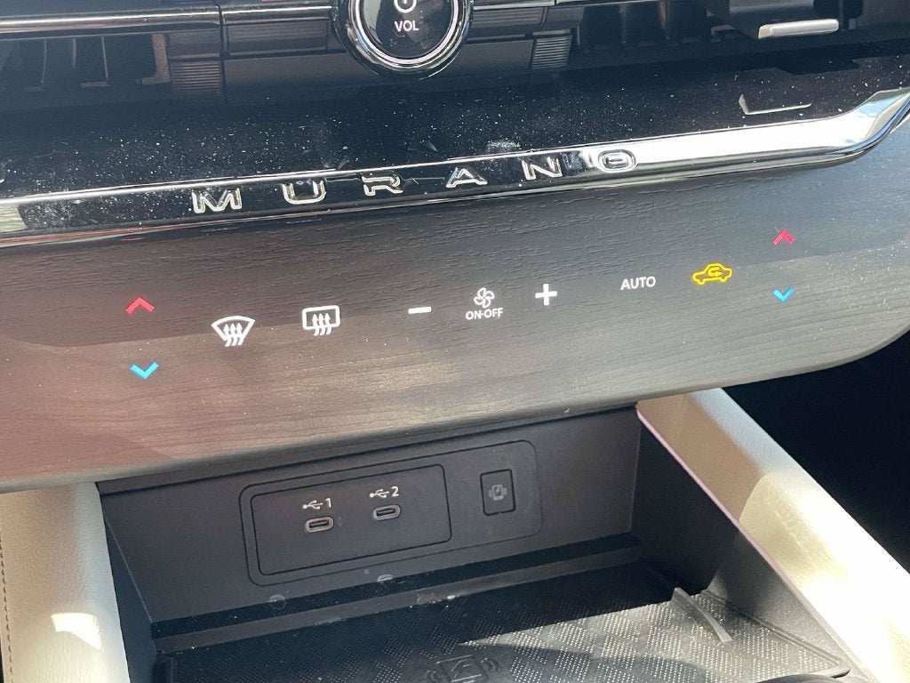 2025 Nissan Murano SL