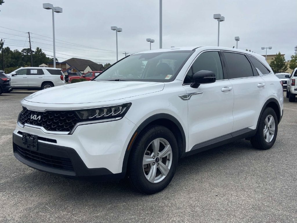 2022 Kia Sorento LX