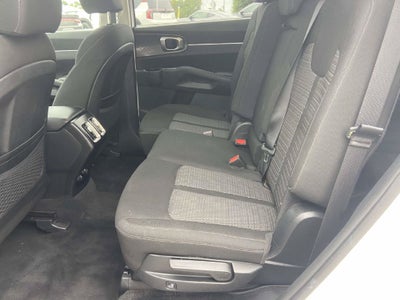 2022 Kia Sorento LX