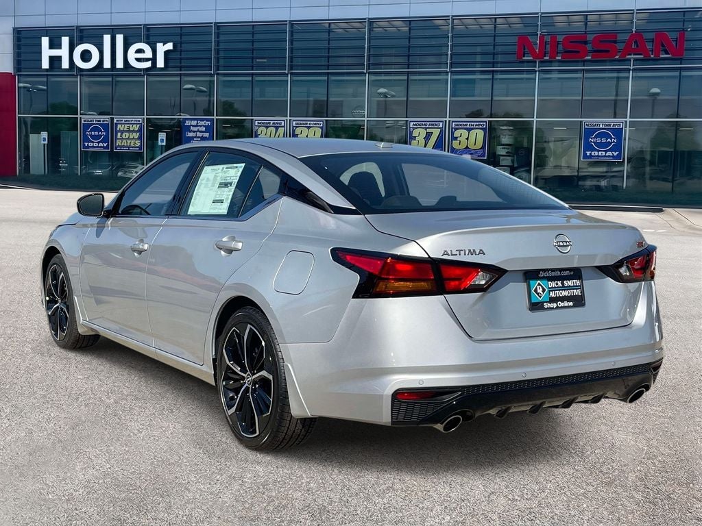 2025 Nissan Altima SR