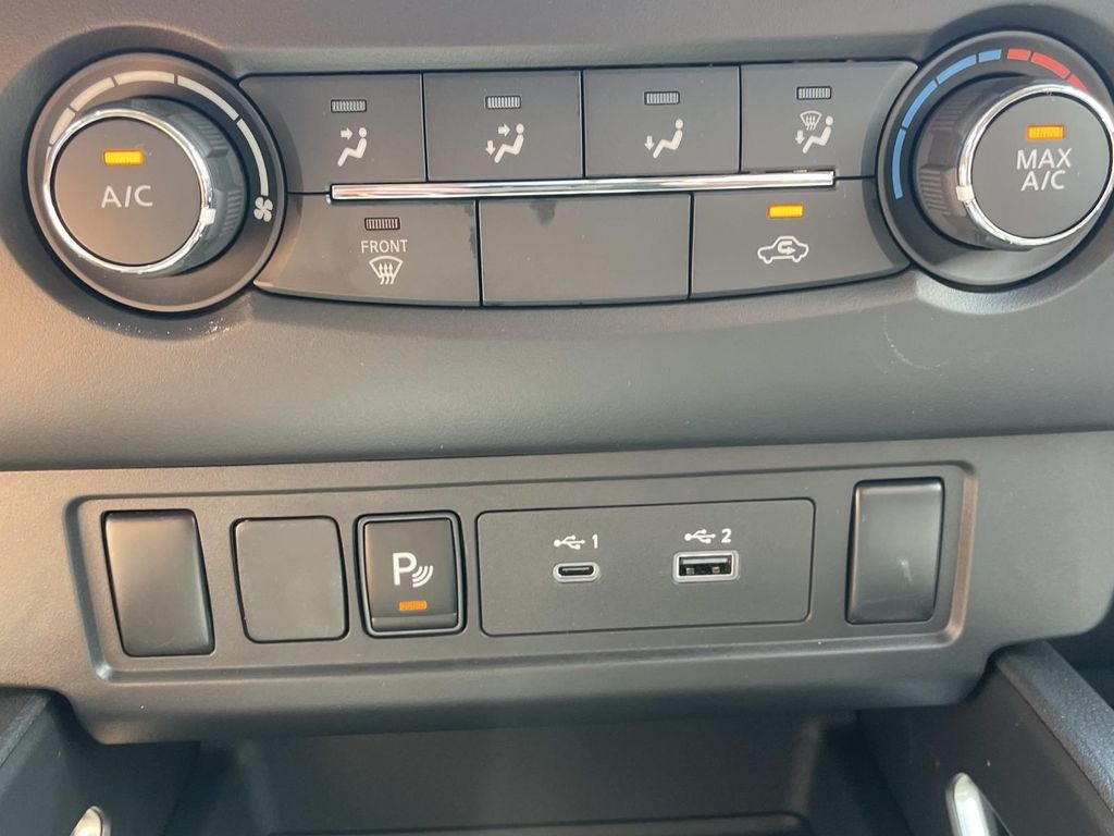 2026 Nissan Frontier Crew Cab SV