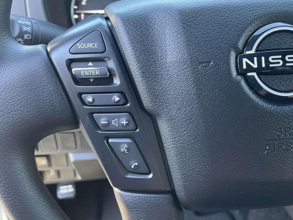 2026 Nissan Frontier Crew Cab SV