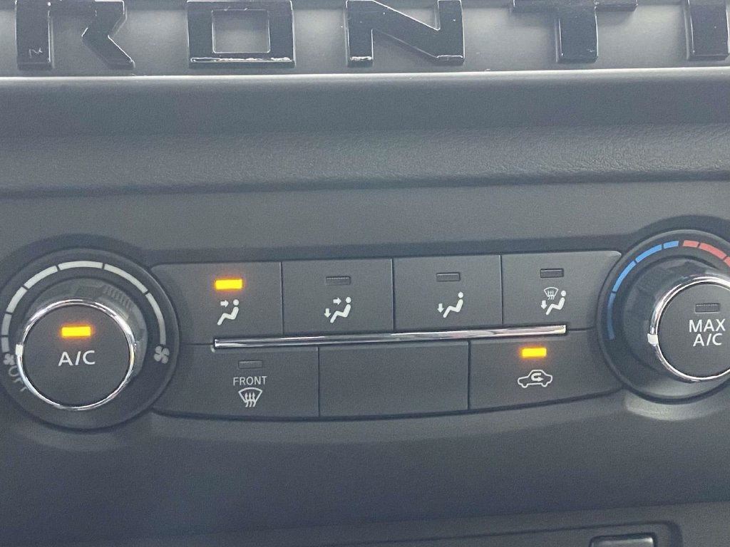 2026 Nissan Frontier Crew Cab SV