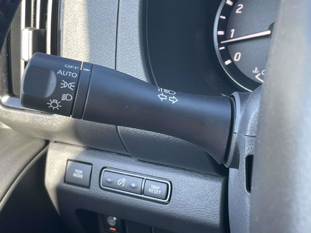 2027 Nissan Frontier Crew Cab SV