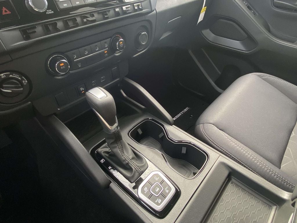 2027 Nissan Frontier SV