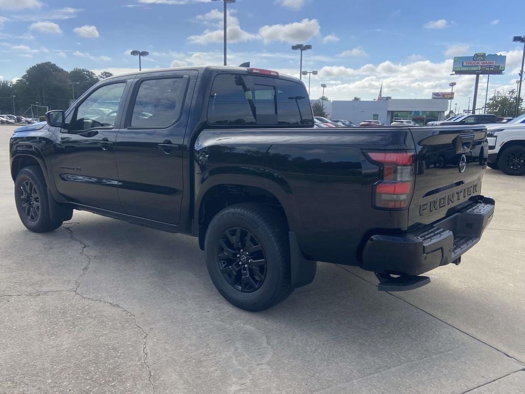2027 Nissan Frontier SV