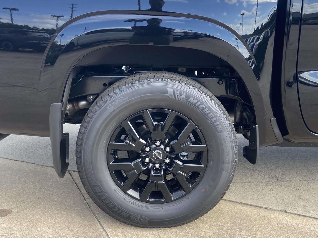 2027 Nissan Frontier SV