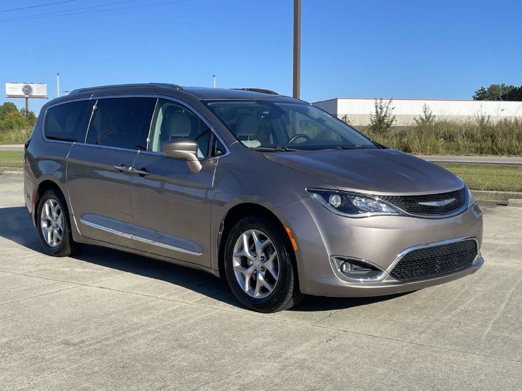 2018 Chrysler Pacifica Touring L Plus
