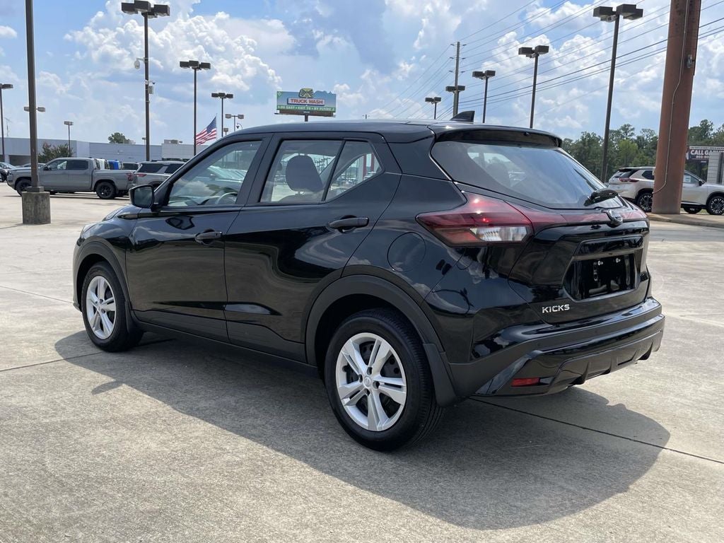 2025 Nissan Kicks Play S