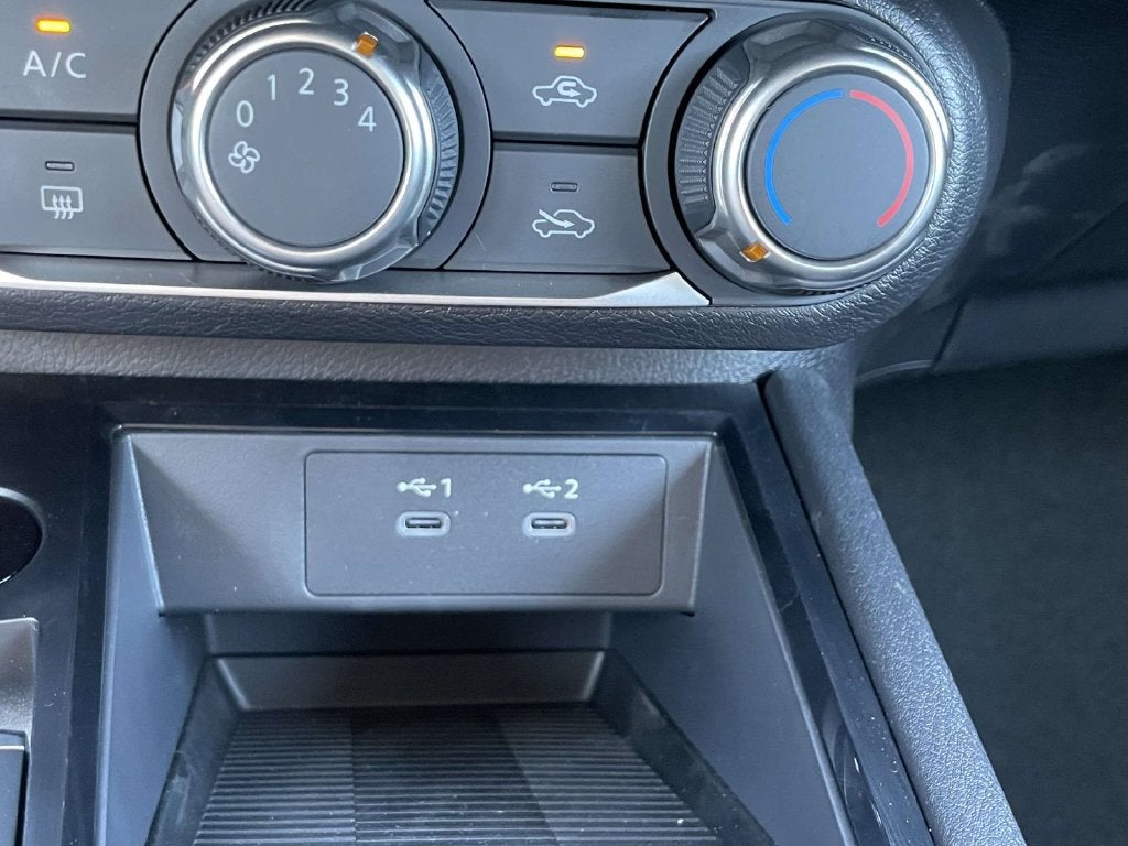 2027 Nissan Kicks S