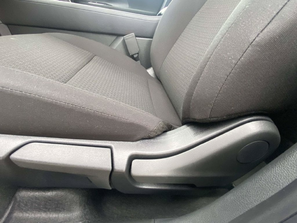 2027 Nissan Kicks S